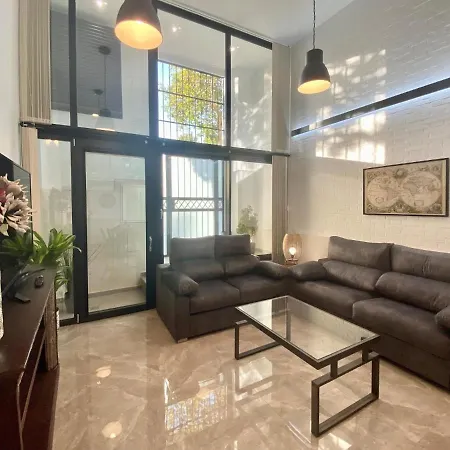 Tr3 Aparcamiento Incluido Familias Loft Almirante Apartment Seville Exterior photo