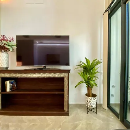 Tr3 Aparcamiento Incluido Familias Loft Almirante Apartment Seville Exterior photo