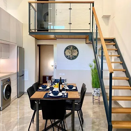 Tr3 Aparcamiento Incluido Familias Loft Almirante Apartment Seville Exterior photo