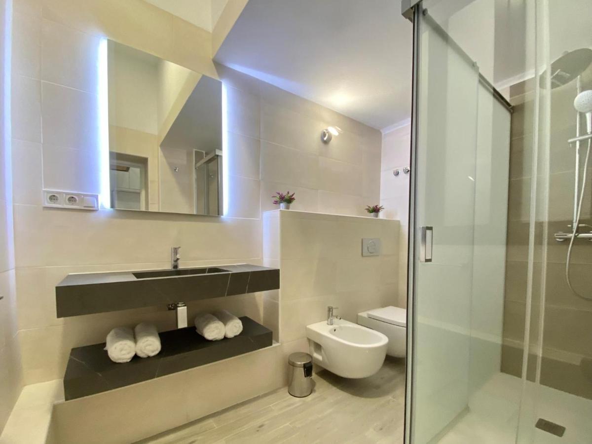 Tr3 Aparcamiento Incluido Familias Loft Almirante Apartment Sevilla